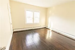 14 Shafter St, Providence, RI 02909 - Photo 7