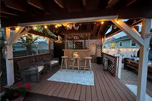 149 Rowe Ave, Pawtucket, RI 02861 - Photo 33