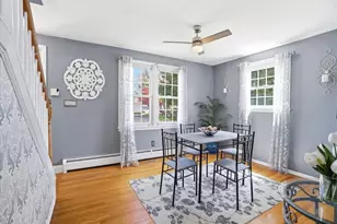 149 Rowe Ave, Pawtucket, RI 02861 - Photo 11