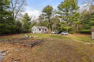 400 Gravelly Hill Rd, South Kingstown, RI 02879 - Photo 37