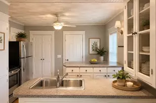 110 Laurens St, Cranston, RI 02910 - Photo 11