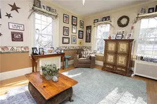70 Woodland Rd, Woonsocket, RI 02895 - Photo 11