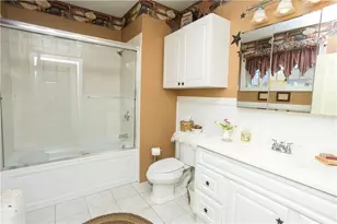 70 Woodland Rd, Woonsocket, RI 02895 - Photo 37