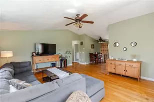 297 Tiffany Ave, Warwick, RI 02889 - Photo 5