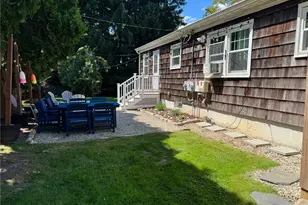41 Dudley Ave, Newport, RI 02840 - Photo 31