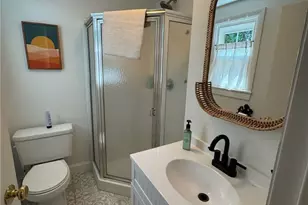 41 Dudley Ave, Newport, RI 02840 - Photo 17