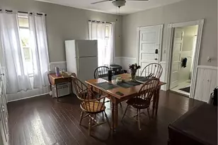 29 Prospect St, Bristol, RI 02809 - Photo 3
