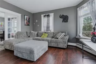 41 Utton Ave, Pawtucket, RI 02860 - Photo 19