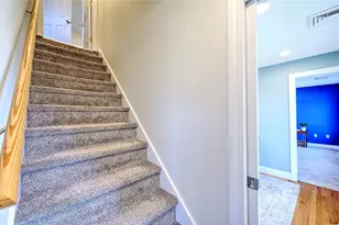 7 Court Ave, Barrington, RI 02806 - Photo 33