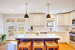 7 Court Ave, Barrington, RI 02806 - Photo 3