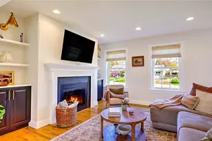 7 Court Ave, Barrington, RI 02806 - Photo 15
