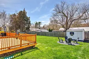 7 Court Ave, Barrington, RI 02806 - Photo 39