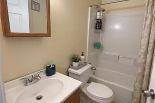 244 Sayles St, Providence, RI 02905 - Photo 9