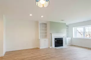 57 Lawton Brook Ln, Portsmouth, RI 02871 - Photo 9