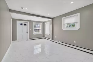 15 Baltimore St, Providence, RI 02909 - Photo 19