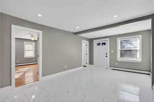 15 Baltimore St, Providence, RI 02909 - Photo 11