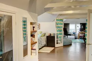 132 11th St, Providence, RI 02906 - Photo 19