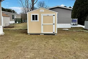 16 Valiant Dr, Coventry, RI 02816 - Photo 5