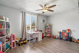 16 Brown St, North Providence, RI 02904 - Photo 11