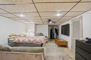 16 Brown St, North Providence, RI 02904 - Photo 15