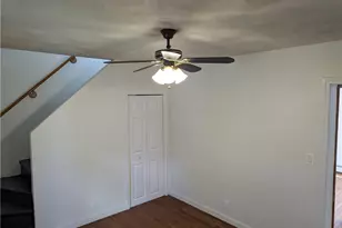 61 Utton Ave, Pawtucket, RI 02860 - Photo 15