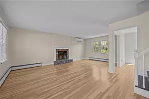 42 Westminster St, Westerly, RI 02891 - Photo 15