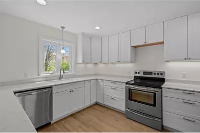 42 Westminster Street, Westerly, RI 02891 - Photo 9