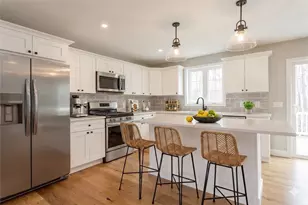 35 Glendale Ave, Tiverton, RI 02878 - Photo 5