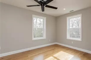 35 Glendale Ave, Tiverton, RI 02878 - Photo 23