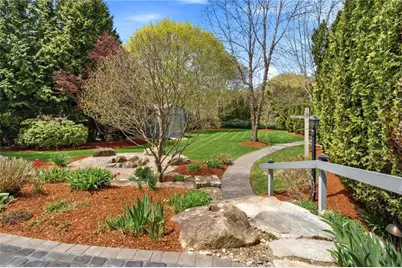 23 Hillcrest Road, South Kingstown, RI 02879 - Photo 9