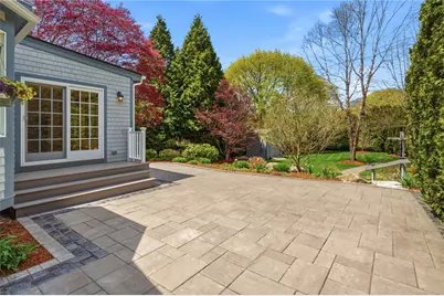 23 Hillcrest Road, South Kingstown, RI 02879 - Photo 7