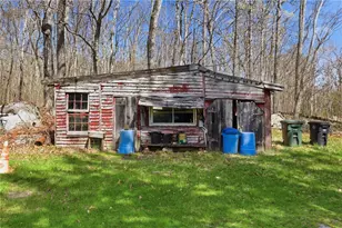 441 Franklin Rd, Coventry, RI 02816 - Photo 27