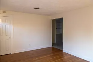 106 Vallette St, Cranston, RI 02920 - Photo 7