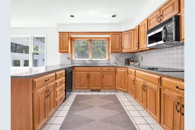 100 Joseph Court, Warwick, RI 02886 - Photo 13