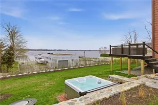 1124 Narragansett Blvd, Cranston, RI 02905 - Photo 1