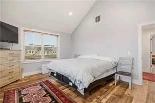 1124 Narragansett Blvd, Cranston, RI 02905 - Photo 25