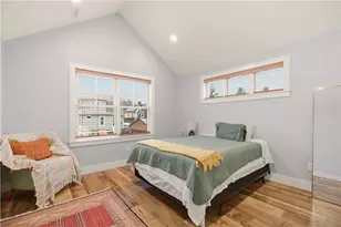 1124 Narragansett Blvd, Cranston, RI 02905 - Photo 33
