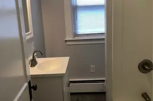 356 Orient Ave Ave, Pawtucket, RI 02861 - Photo 7
