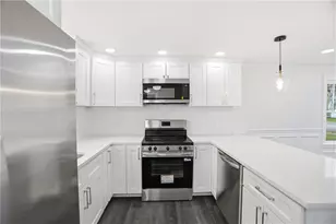 45 Metropolitan Park Dr, East Providence, RI 02915 - Photo 9