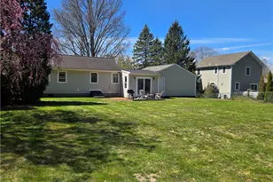 71 Kenyon Ave, South Kingstown, RI 02879 - Photo 29