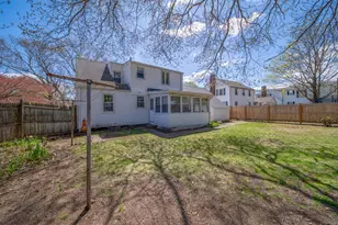 33 Pilgrim Dr, Warwick, RI 02888 - Photo 31