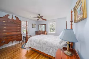 33 Pilgrim Dr, Warwick, RI 02888 - Photo 15