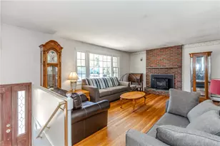 39 Francis Rd, Glocester, RI 02857 - Photo 5