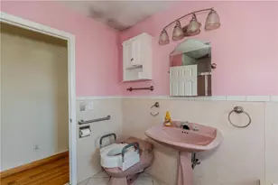 39 Francis Rd, Glocester, RI 02857 - Photo 31