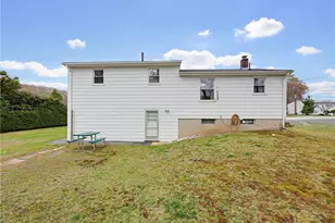 290 Stony Acre Dr, Cranston, RI 02920 - Photo 37