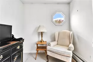 110 Houston Ave, Narragansett, RI 02882 - Photo 25
