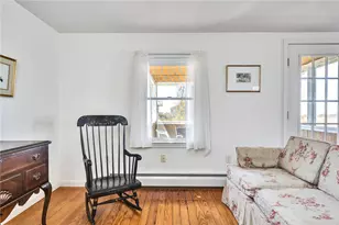 110 Houston Ave, Narragansett, RI 02882 - Photo 33