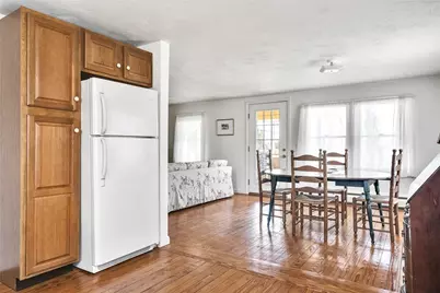 110 Houston Avenue, Narragansett, RI 02882 - Photo 29
