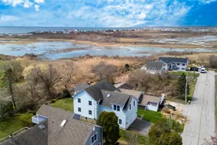110 Houston Ave, Narragansett, RI 02882 - Photo 41