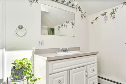 110 Houston Avenue, Narragansett, RI 02882 - Photo 23
